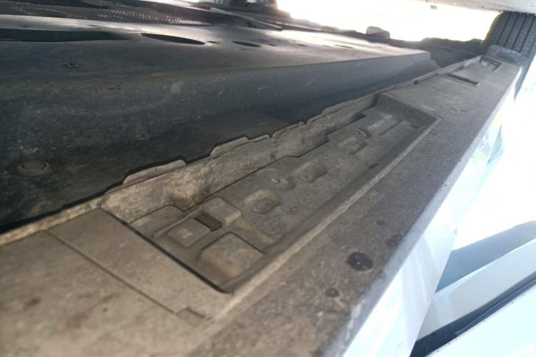Used Mazda 3 Axela 2023 2.0L Automatic Zhiqing Edition Right Side Sill