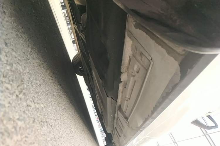 Used Mazda 3 Axela 2023 2.0L Automatic ZhiZhen Edition Right Side Sill