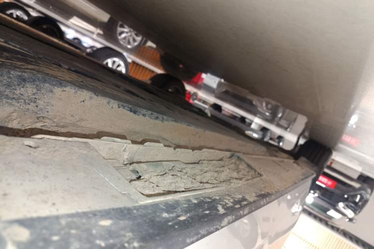 Used Mazda 3 Axela 2023 2.0L Automatic Zhiya Edition Right Side Sill