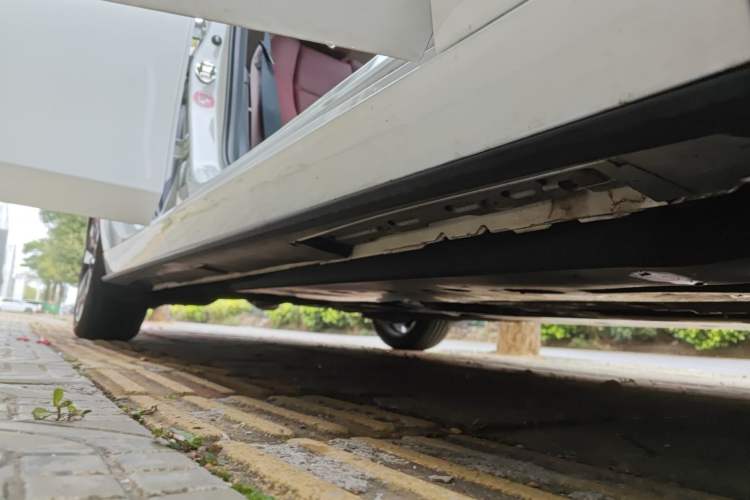 Used Mazda 3 Axela 2023 2.0L Automatic ZhiZhen Edition Right Side Sill