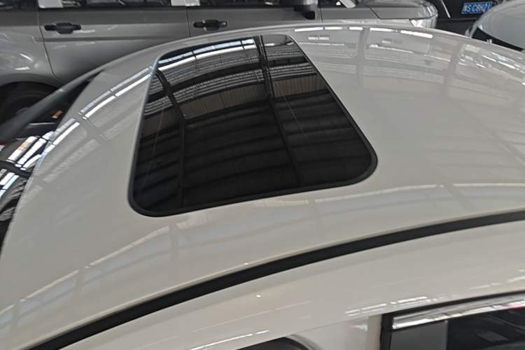 Used Mazda 3 Axela 2023 2.0L Automatic Zhiya Edition Roof