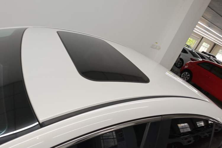 Used Mazda 3 Axela 2023 2.0L Automatic Zhiya Edition Roof