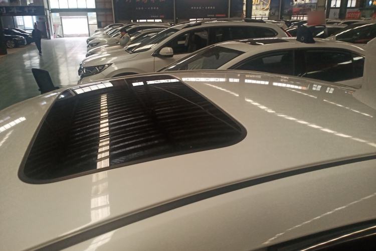 Used Mazda 3 Axela 2023 2.0L Automatic ZhiXuan Edition Roof