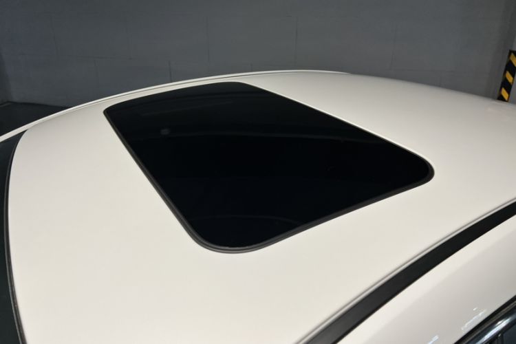 Used Mazda 3 Axela 2023 2.0L Automatic ZhiXuan Edition Roof