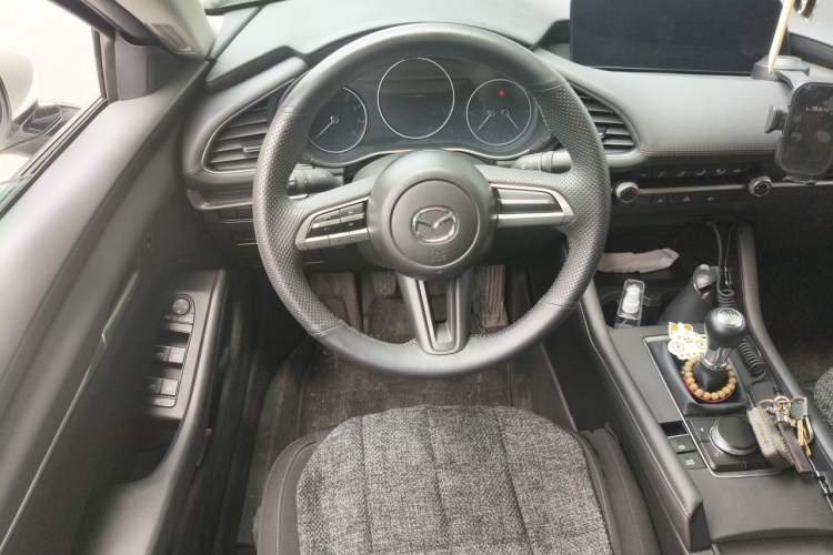 Used Mazda 3 Axela 2023 1.5L Manual ZhiMei Edition Steering Wheel