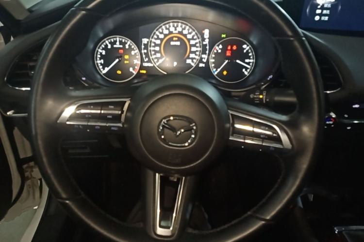 Used Mazda 3 Axela 2023 2.0L Automatic Zhiya Edition Steering Wheel