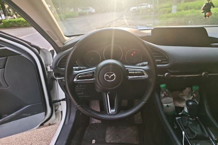 Used Mazda 3 Axela 2023 2.0L Automatic Zhiyao Edition Steering Wheel