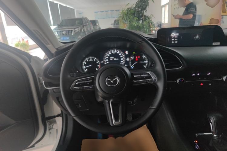 Used Mazda 3 Axela 2023 2.0L Automatic ZhiXuan Edition Steering Wheel