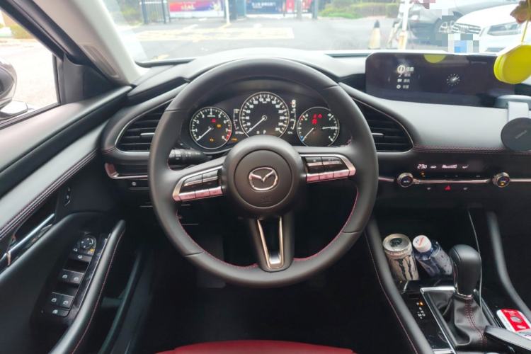 Used Mazda 3 Axela 2023 2.0L Automatic ZhiZhen Edition Steering Wheel