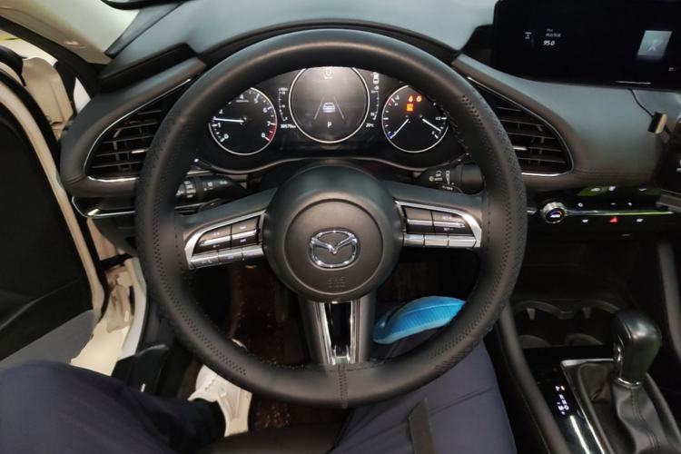 Used Mazda 3 Axela 2023 2.0L Automatic Zhiya Edition Steering Wheel