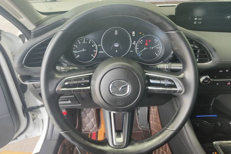 Used Mazda 3 Axela 2023 2.0L Automatic ZhiXuan Edition Steering Wheel