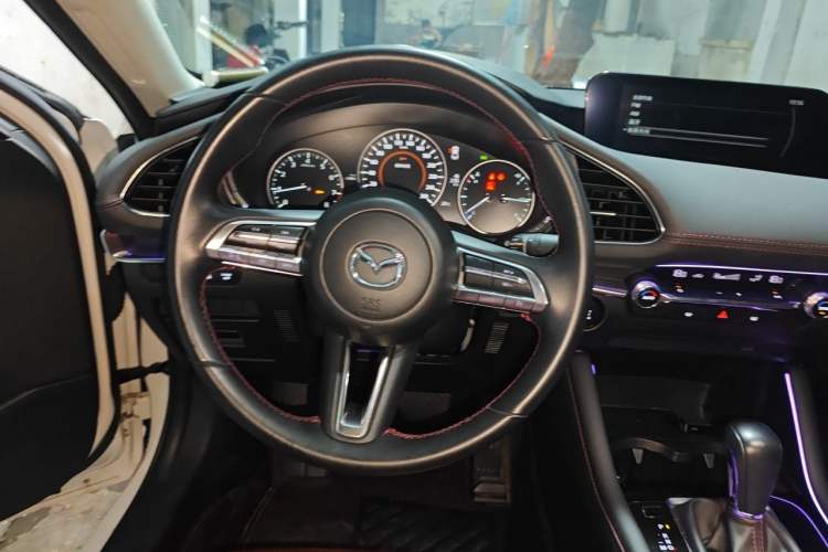 Used Mazda 3 Axela 2023 2.0L Automatic ZhiZhen Edition Steering Wheel