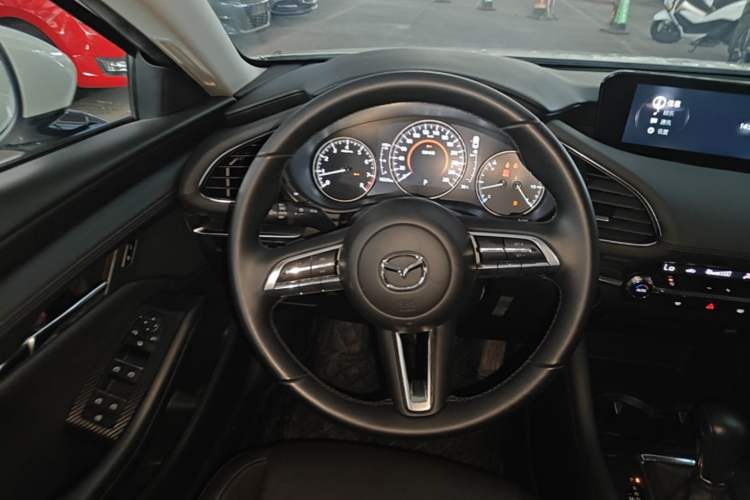 Used Mazda 3 Axela 2023 2.0L Automatic Zhiya Edition Steering Wheel
