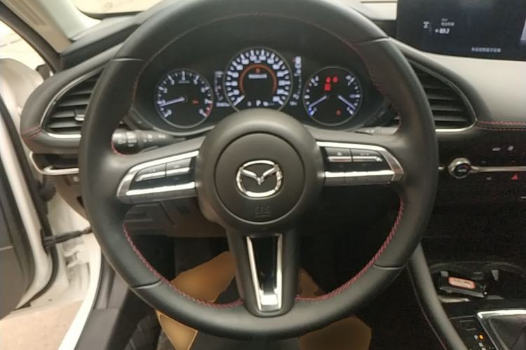 Used Mazda 3 Axela 2023 2.0L Automatic ZhiZhen Edition Steering Wheel