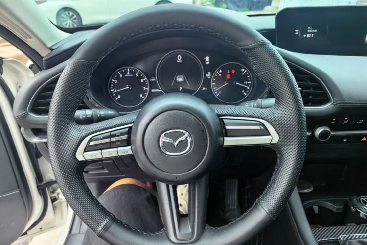 Used Mazda 3 Axela 2023 2.0L Automatic Zhiqing Edition Steering Wheel