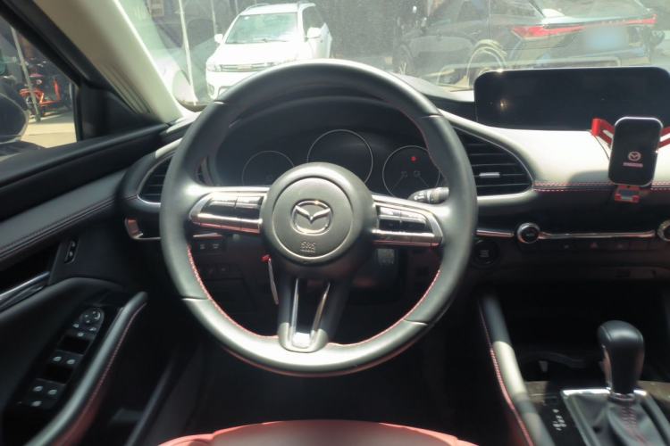 Used Mazda 3 Axela 2023 2.0L Automatic ZhiZhen Edition Steering Wheel