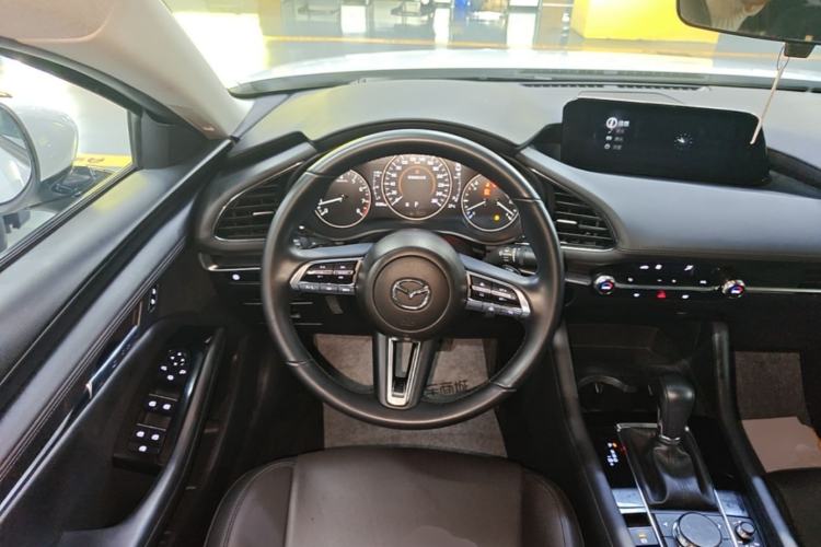 Used Mazda 3 Axela 2023 2.0L Automatic ZhiZhen Edition Steering Wheel