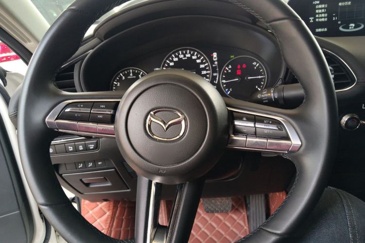 Used Mazda 3 Axela 2023 2.0L Automatic ZhiZhen Edition Steering Wheel