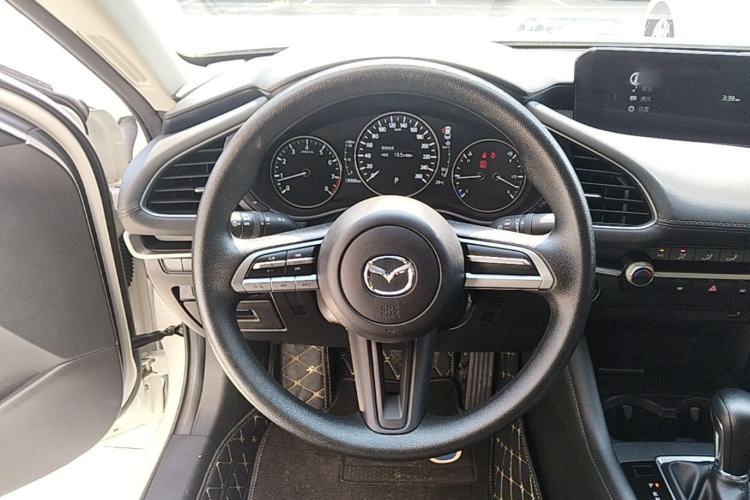 Used Mazda 3 Axela 2023 2.0L Automatic Zhiqing Edition Steering Wheel