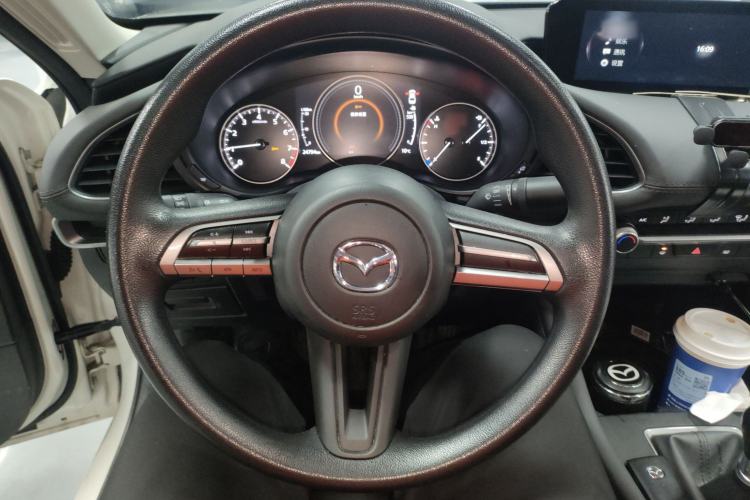 Used Mazda 3 Axela 2023 1.5L Manual ZhiMei Edition Steering Wheel