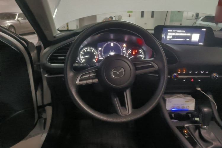 Used Mazda 3 Axela 2023 2.0L Automatic ZhiZhen Edition Steering Wheel