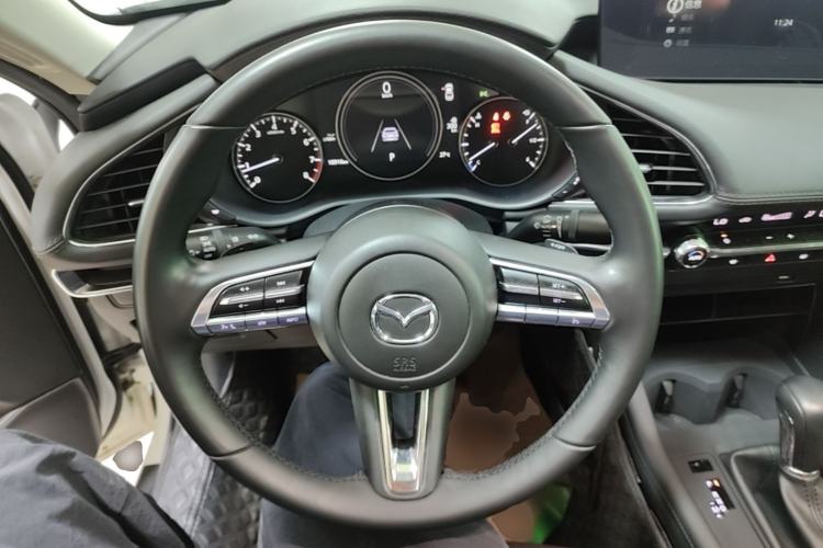 Used Mazda 3 Axela 2023 2.0L Automatic Zhiya Edition Steering Wheel