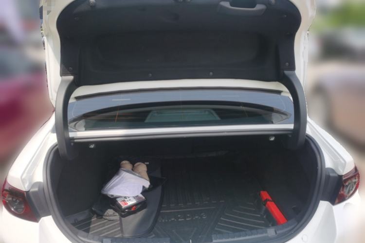 Used Mazda 3 Axela 2023 2.0L Automatic Zhiya Edition Trunk