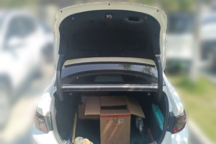 Used Mazda 3 Axela 2023 2.0L Automatic Zhiqing Edition Trunk