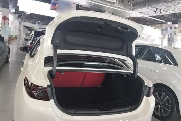 Used Mazda 3 Axela 2023 2.0L Automatic Zhiya Edition Trunk