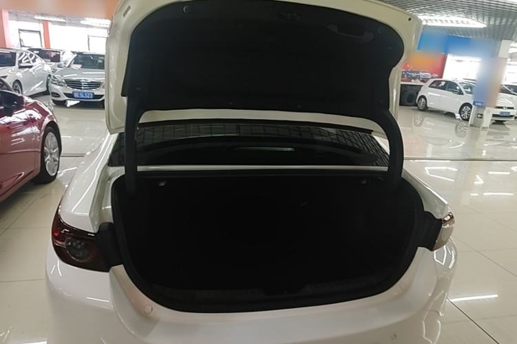 Used Mazda 3 Axela 2023 2.0L Automatic ZhiZhen Edition Trunk
