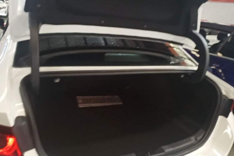 Used Mazda 3 Axela 2023 2.0L Automatic Zhiya Edition Trunk