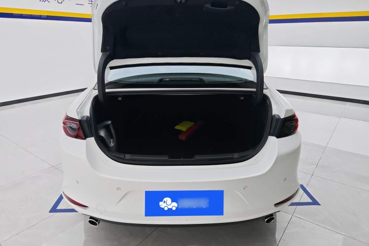 Used Mazda 3 Axela 2023 2.0L Automatic ZhiXuan Edition Trunk