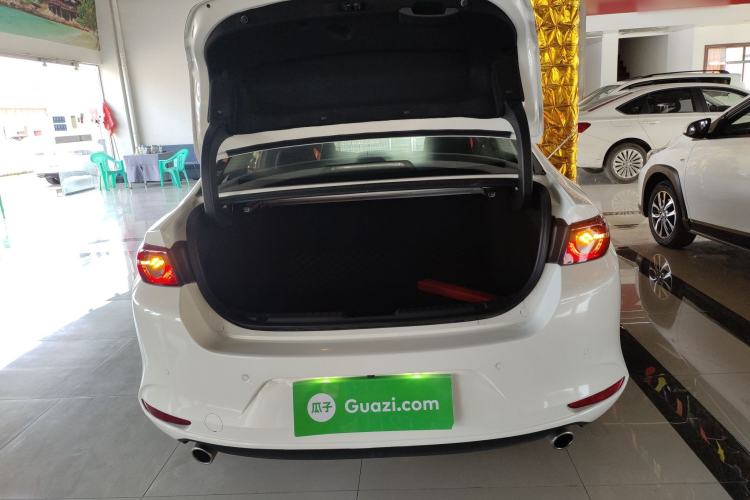 Used Mazda 3 Axela 2023 2.0L Automatic ZhiXuan Edition Trunk