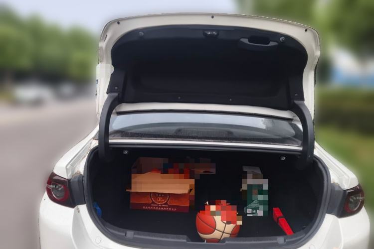 Used Mazda 3 Axela 2023 2.0L Automatic Zhiyao Edition Trunk