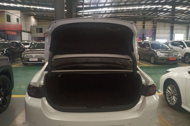 Used Mazda 3 Axela 2023 2.0L Automatic ZhiXuan Edition Trunk