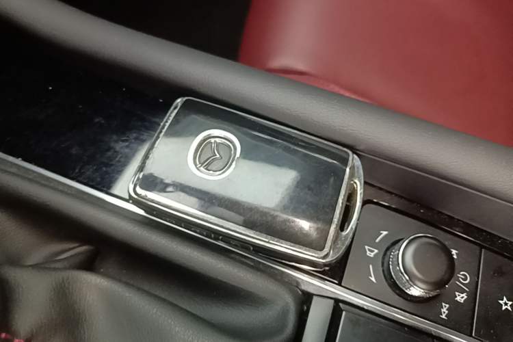 Used Mazda 3 Axela 2023 2.0L Automatic ZhiZhen Edition Vehicle Key