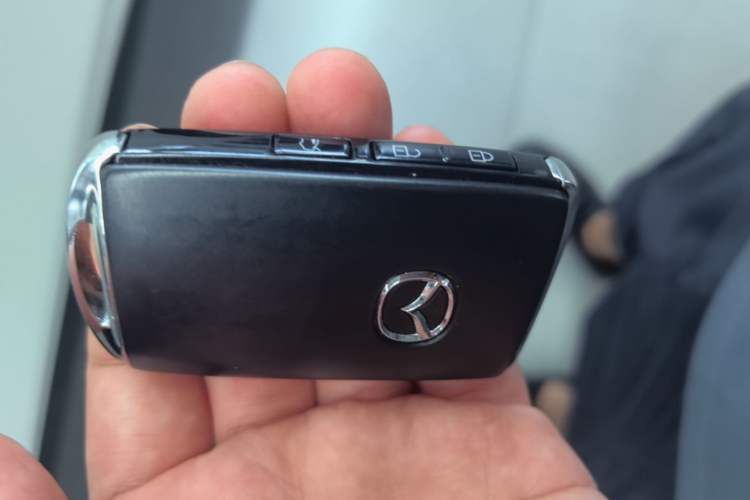 Used Mazda 3 Axela 2023 2.0L Automatic Zhiqing Edition Vehicle Key