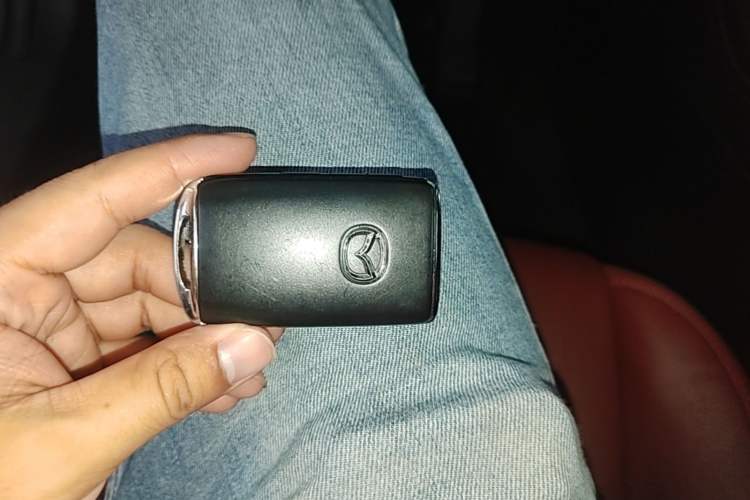 Used Mazda 3 Axela 2023 2.0L Automatic ZhiZhen Edition Vehicle Key
