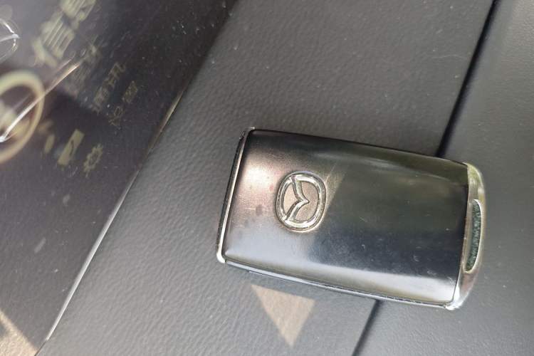 Used Mazda 3 Axela 2023 2.0L Automatic ZhiZhen Edition Vehicle Key