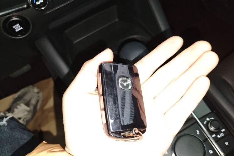 Used Mazda 3 Axela 2023 2.0L Automatic Zhiqing Edition Vehicle Key