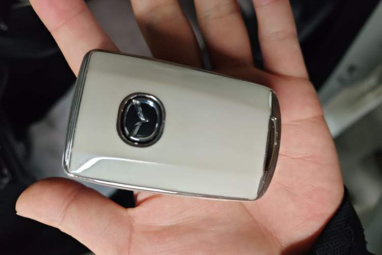 Used Mazda 3 Axela 2023 2.0L Automatic Zhiya Edition Vehicle Key