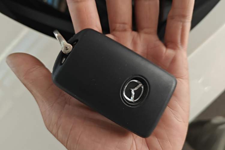 Used Mazda 3 Axela 2023 2.0L Automatic Zhiya Edition Vehicle Key