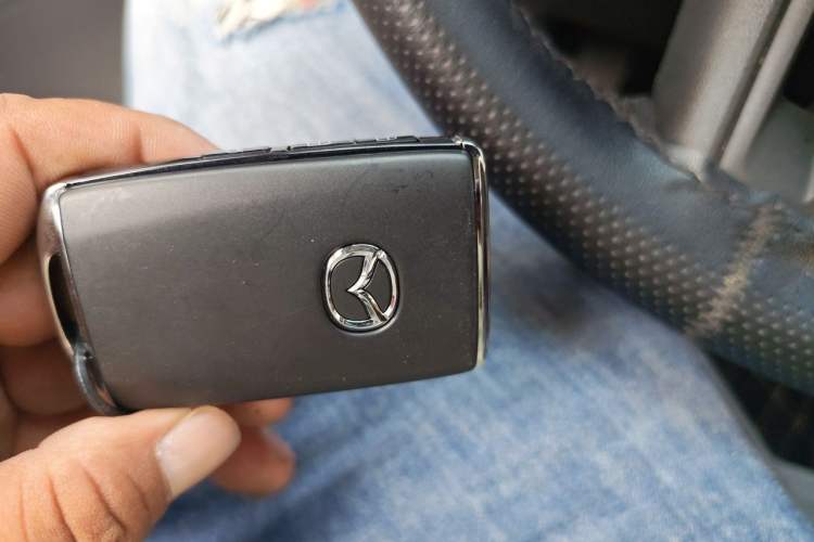 Used Mazda 3 Axela 2023 1.5L Manual ZhiMei Edition Vehicle Key