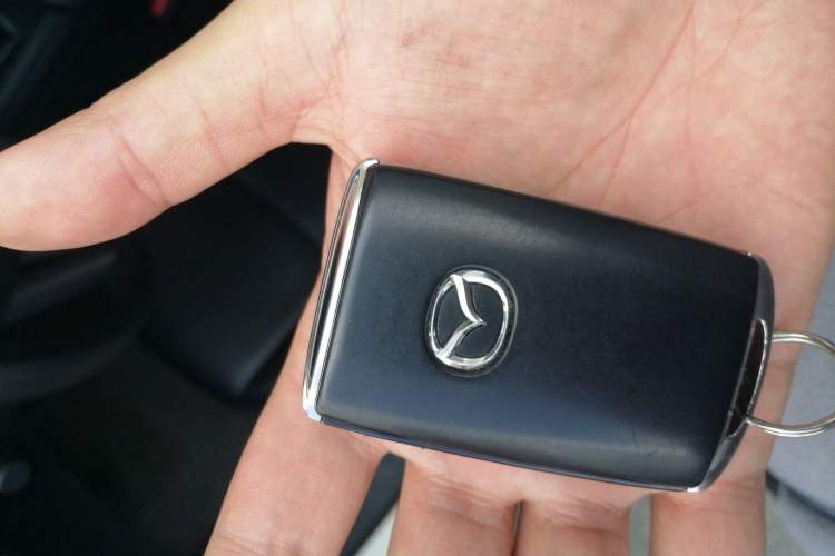 Used Mazda 3 Axela 2023 2.0L Automatic Zhiqing Edition Vehicle Key