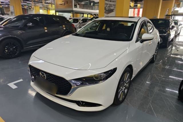 Used Mazda 3 Axela 2023 2.0L Automatic ZhiZhen Edition