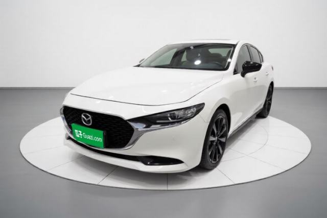 Mazda 3 Axela 2023 2.0L Automatic Zhiya Edition usado