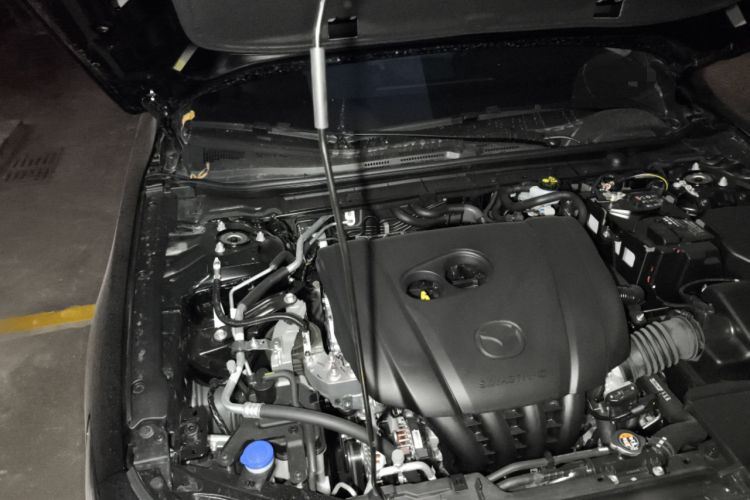 Used Mazda 3 Axela 2025 Model, 2.0L Automatic, Quality Excellence Edition Engine Bay Right