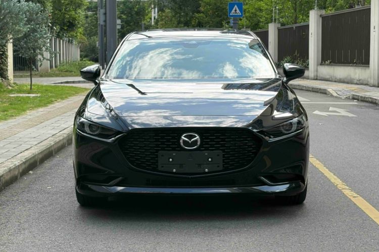 Used Mazda 3 Axela 2025 Model, 2.0L Automatic, Quality Excellence Edition Exterior 2