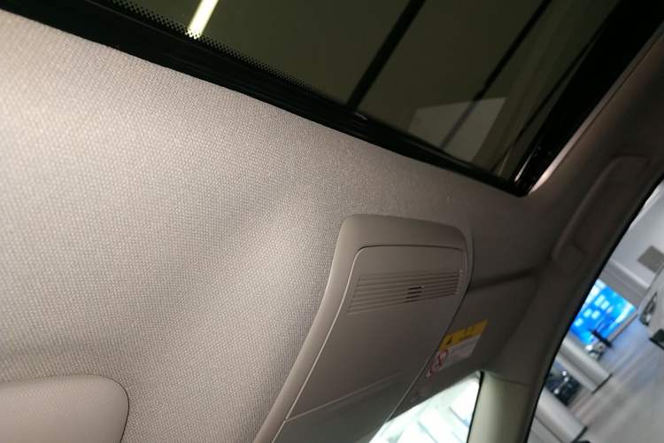 Used Mazda 3 Axela 2025 Model, 2.0L Automatic, Quality Excellence Edition Headliner