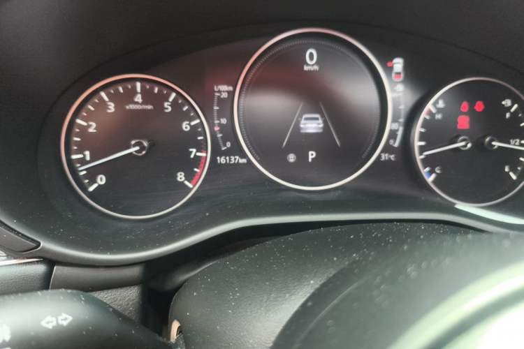 Used Mazda 3 Axela 2025 Model, 2.0L Automatic, Quality Power Edition Odometer Close Up
